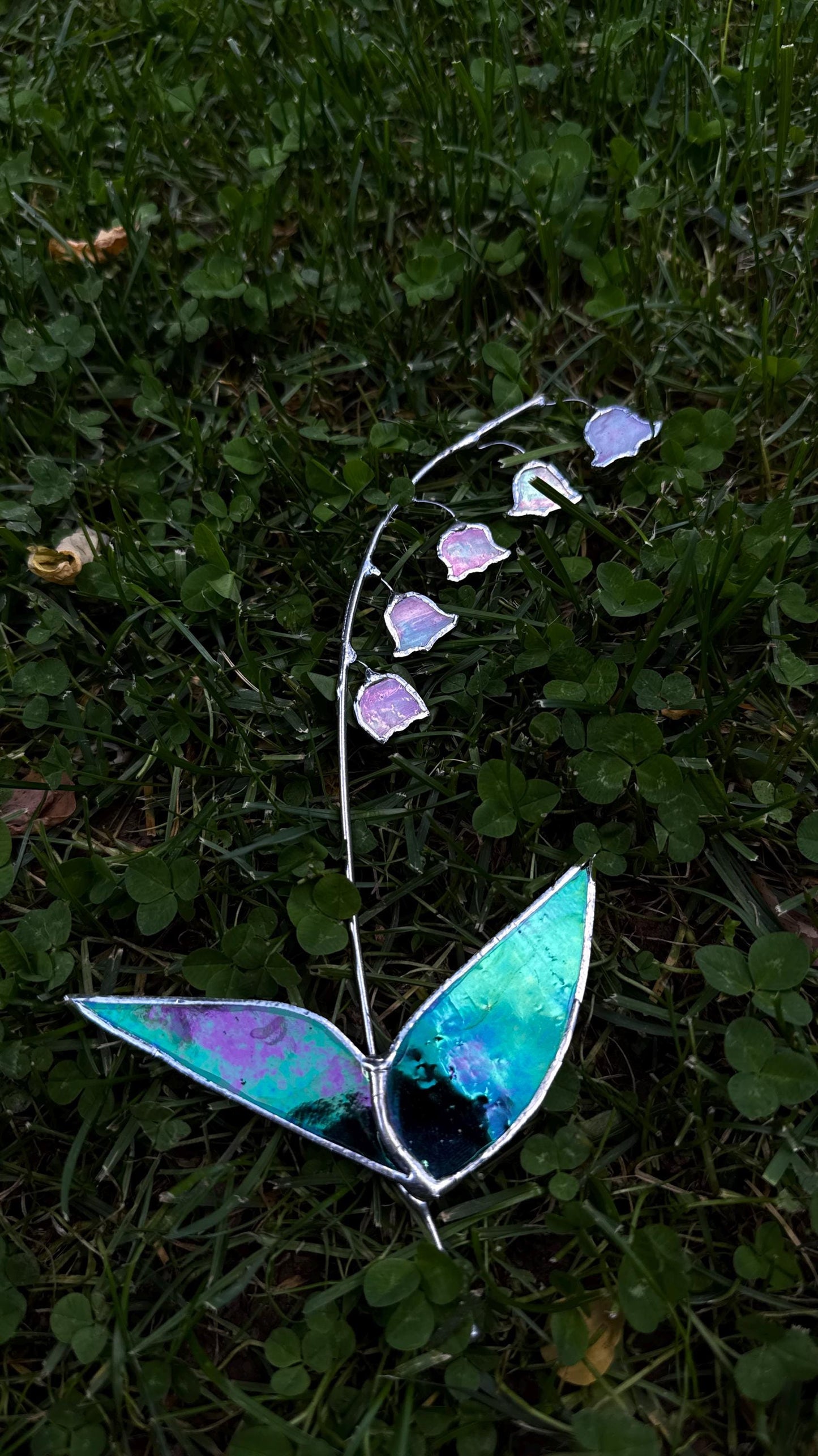 Stained Glass Lily of the Valley Suncatcher: Iridescent Floral Art