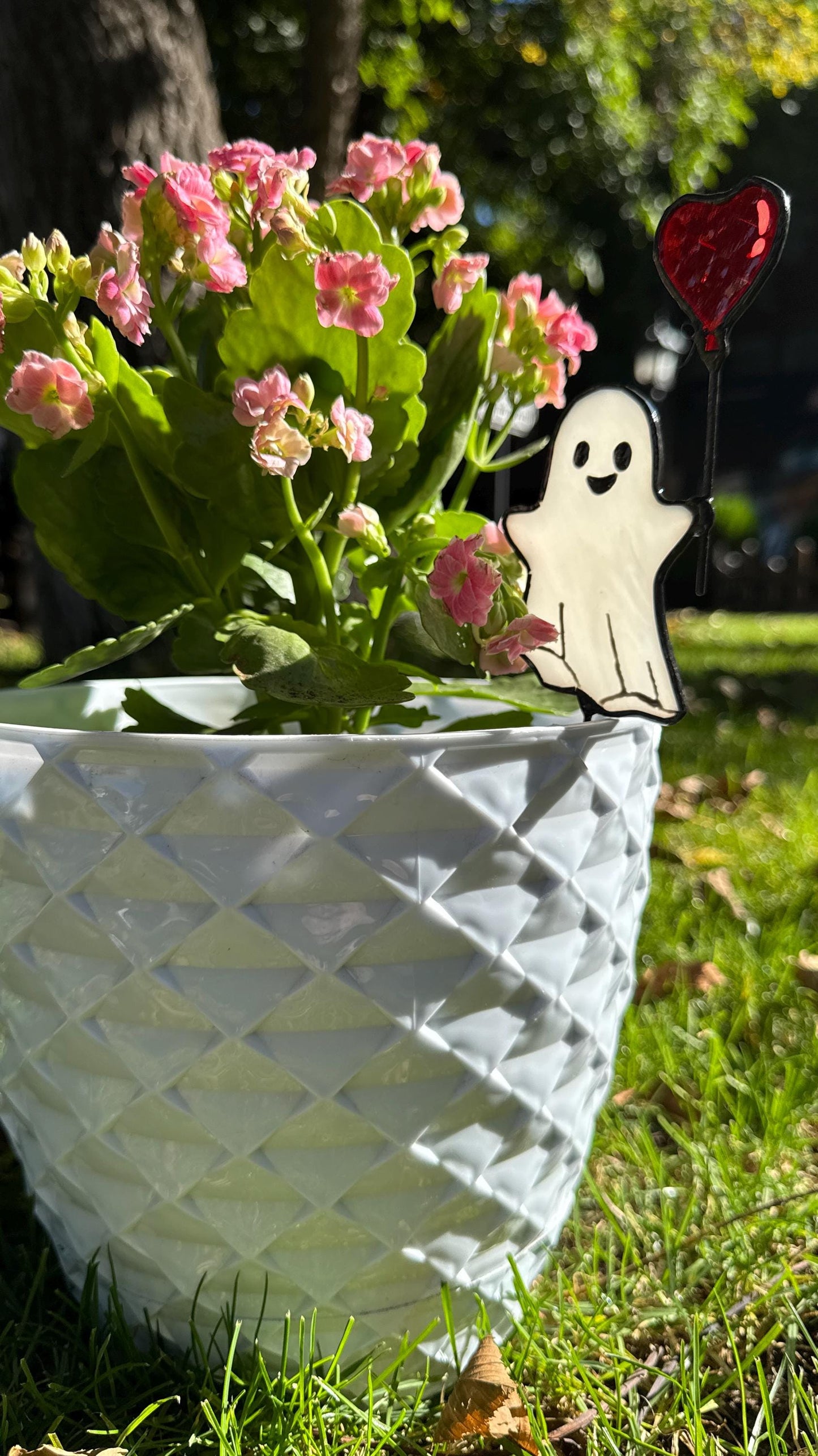 Handmade Stained Glass Ghost Plant Stake: Halloween Pot Decor
