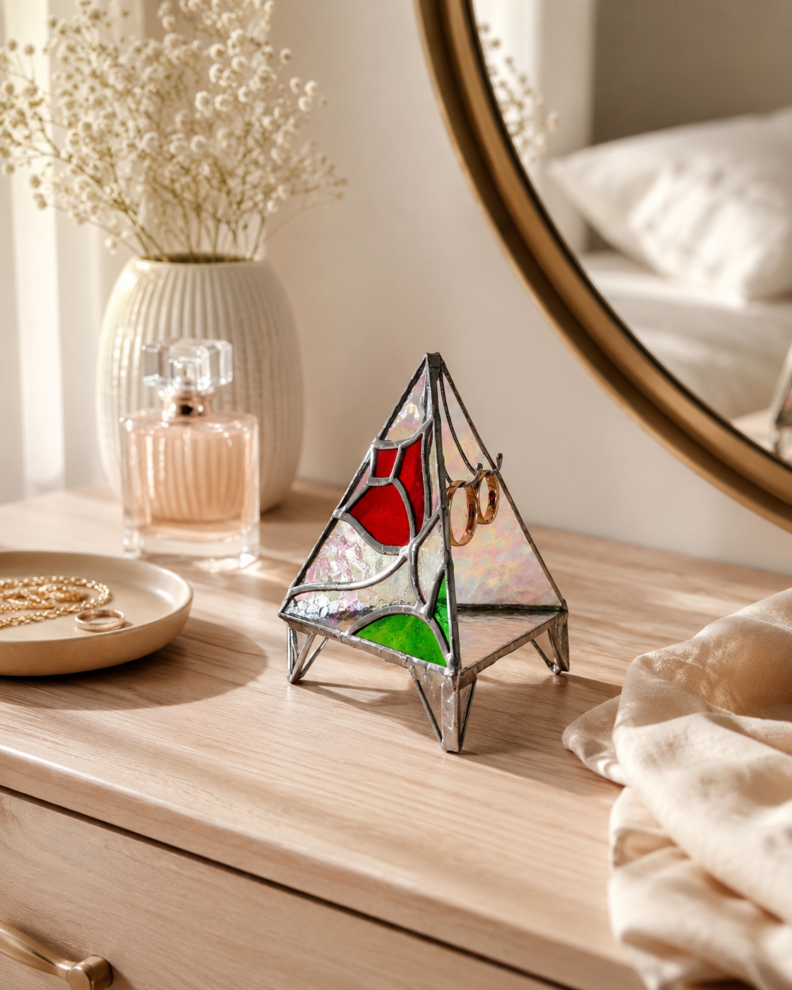 Wedding Ring Holder Stained Glass Dish: Handmade Triangle Wedding Decor